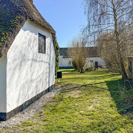 Prázdninový dům Lovely In With Wifi